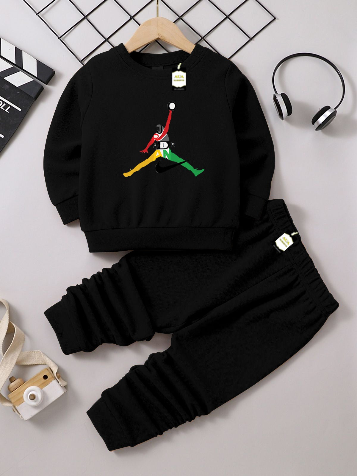 Boys Sweatshirt & Trouser Set | Kids Fleece Winter Outfit (1-10 Years) (Michael Jor-dan Print)